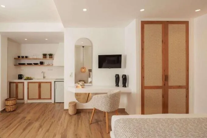 Maragas Naxos Campismo de Luxo *